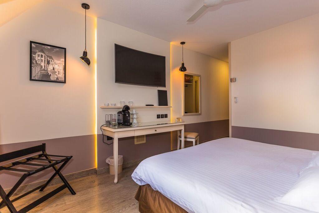 Cit'Hotel - Hotel Le Cedre Noyon Exterior foto